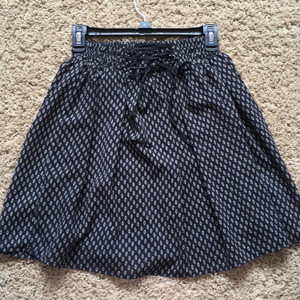 Cute formal skirt!